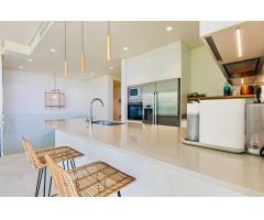 Se requiere la incorporación inmediata de ayudante de cocina para el Hotel/Restaurante Las Palmas.