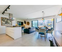 Se requiere la incorporación inmediata de ayudante de cocina para el Hotel/Restaurante Las Palmas.