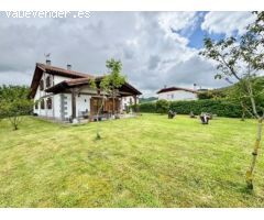 Casa-Chalet en Venta en Erentxun Álava