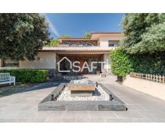 Exclusiva villa de lujo con piscina y vistas panorámicas a Montserrat