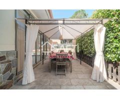 Exclusiva villa de lujo con piscina y vistas panorámicas a Montserrat