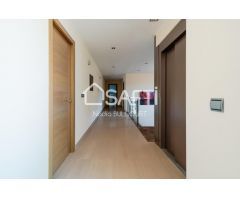 Exclusiva villa de lujo con piscina y vistas panorámicas a Montserrat