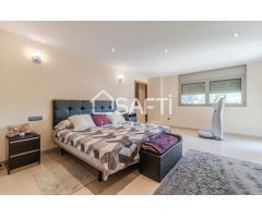 Exclusiva villa de lujo con piscina y vistas panorámicas a Montserrat