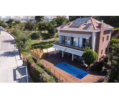 He encontrado  tu vivienda soleada en Teià