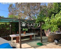 CLÁSICO CHALET EN ZONA TURÍSTICA TRANQUILA Y REPUTADA al oeste DE CIUTADELLA DE MENORCA.