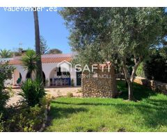 CLÁSICO CHALET EN ZONA TURÍSTICA TRANQUILA Y REPUTADA al oeste DE CIUTADELLA DE MENORCA.