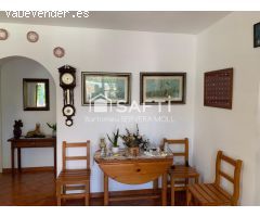 CLÁSICO CHALET EN ZONA TURÍSTICA TRANQUILA Y REPUTADA al oeste DE CIUTADELLA DE MENORCA.
