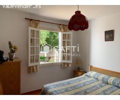 CLÁSICO CHALET EN ZONA TURÍSTICA TRANQUILA Y REPUTADA al oeste DE CIUTADELLA DE MENORCA.