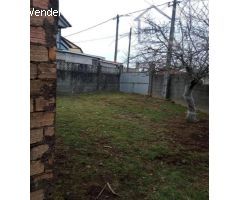 SE VENDE FINCA JUNTO A COLEGIO LAR (MOS).