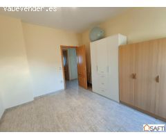" CUMPLE TU SUEÑO "      Magnífica casa - chalet de 4 habitaciones y garaje