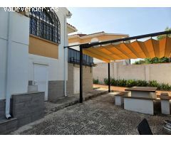CHALET EN URBANIZACION CON ZONAS COMUNES