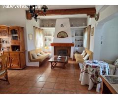 CHALET EN URBANIZACION CON ZONAS COMUNES