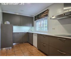 CHALET EN URBANIZACION CON ZONAS COMUNES