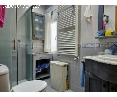 CHALET EN URBANIZACION CON ZONAS COMUNES