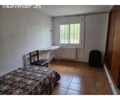 CHALET EN URBANIZACION CON ZONAS COMUNES