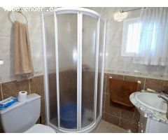 CHALET EN URBANIZACION CON ZONAS COMUNES