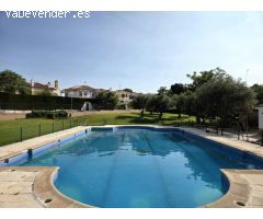 CHALET EN URBANIZACION CON ZONAS COMUNES