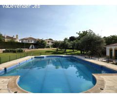 CHALET EN URBANIZACION CON ZONAS COMUNES