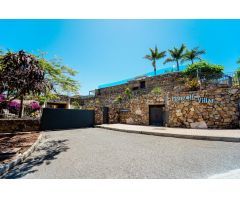 Villa exclusiva de 6 dormitorios ! Zona segura, gran terreno, y gimnasio privado !