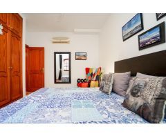 Villa exclusiva de 6 dormitorios ! Zona segura, gran terreno, y gimnasio privado !