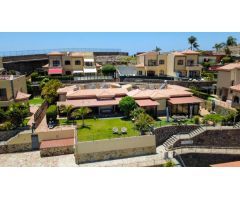 Villa exclusiva de 6 dormitorios ! Zona segura, gran terreno, y gimnasio privado !