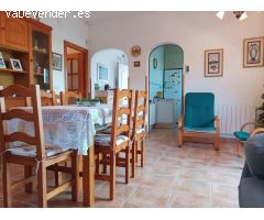 Casa unifamiliar con piscina en Montbarbat