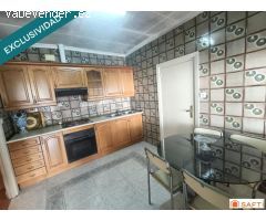 "Tu nuevo hogar te está esperando"  Vivienda unifamiliar esquinada, de 3 habitaciones, patio y gara