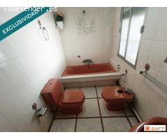 "Tu nuevo hogar te está esperando"  Vivienda unifamiliar esquinada, de 3 habitaciones, patio y gara