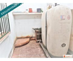 "Tu nuevo hogar te está esperando"  Vivienda unifamiliar esquinada, de 3 habitaciones, patio y gara