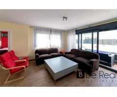 ¡EN VENTA! MODERNO CHALET PAREADO EN VILLANUEVA DE LA CAÑADA (MADRID).