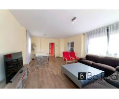 ¡EN VENTA! MODERNO CHALET PAREADO EN VILLANUEVA DE LA CAÑADA (MADRID).