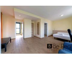¡EN VENTA! MODERNO CHALET PAREADO EN VILLANUEVA DE LA CAÑADA (MADRID).