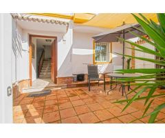 Magnífica vivienda adosada en Olivares, junto  Parque El Palomar!!!