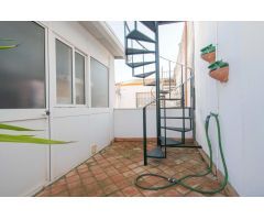 Magnífica vivienda adosada en Olivares, junto  Parque El Palomar!!!