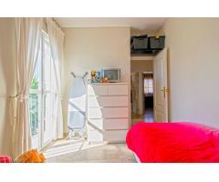 Magnífica vivienda adosada en Olivares, junto  Parque El Palomar!!!