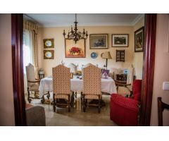 Elegancia y luz en el corazón de Moguer
