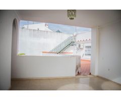 Elegancia y luz en el corazón de Moguer
