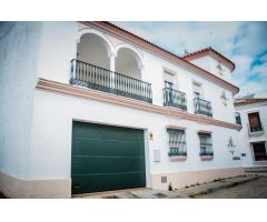 Elegancia y luz en el corazón de Moguer