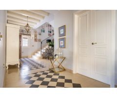 Espectacular chalet independiente en Marchena con excelentes calidades!!!