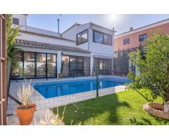 Espectacular chalet independiente en Marchena con excelentes calidades!!!