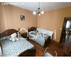 ENCANTADORA CASA EN LAS PROXIMIDADES DEL CENTRO DE LALÍN