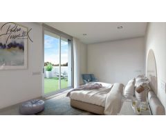 Exclusivo Chalet Independiente en Sierra Cortina con Piscina Privada y Vistas al Mar