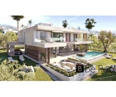 EXCLUSIVIDAD Y ELEGANCIA EN LA COSTA DEL SOL: VILLA AZAHARA EN SAN ROQUE CLUB