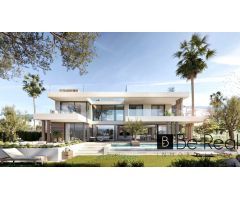 EXCLUSIVIDAD Y ELEGANCIA EN LA COSTA DEL SOL: VILLA AZAHARA EN SAN ROQUE CLUB
