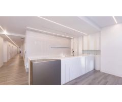 Excelente local comercial en el Passeig de Gràcia