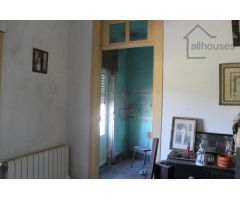 Casa para restaurar en O Rosal