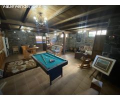 ESPECTACULAR CHALET CON PISCINA Y VISTAS EN EL CORAZÓN DEL VALLE DEL JERTE (CÁCERES)