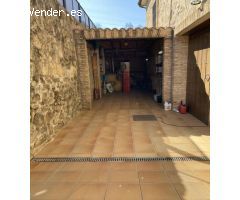 ESPECTACULAR CHALET CON PISCINA Y VISTAS EN EL CORAZÓN DEL VALLE DEL JERTE (CÁCERES)