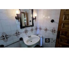 ¡EN VENTA! CÓMODO CHALET ADOSADO EN VALDEMORILLO, MADRID.