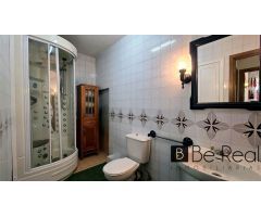 ¡EN VENTA! CÓMODO CHALET ADOSADO EN VALDEMORILLO, MADRID.